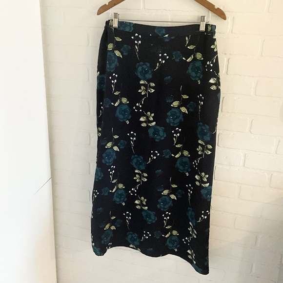 Vintage 90s Maxi Skirt Button down Dark Floral Cottagecore Fairy Roses Navy Sz M - Picture 9 of 11